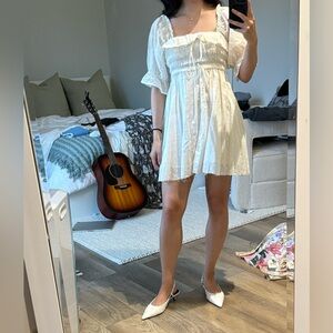 White Short Mini Dress with Sleeves